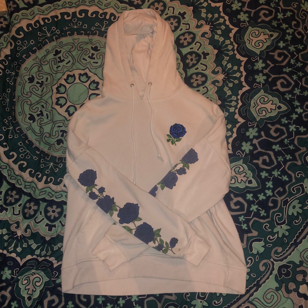 Zumiez Women’s Size Small blue rose hoodie